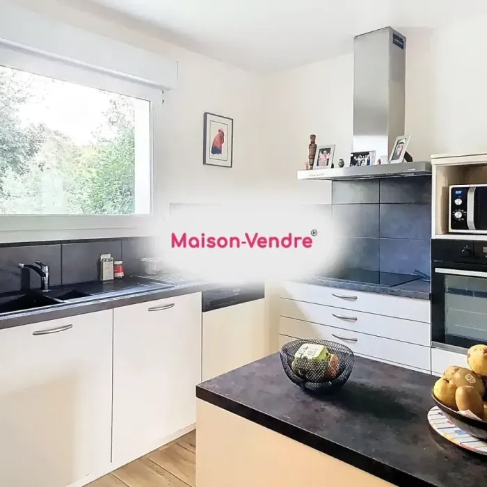 Maison 8 pièces Guipavas à vendre