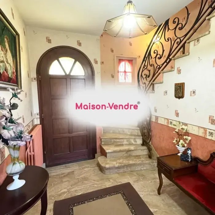 Maison 8 pièces Milizac à vendre