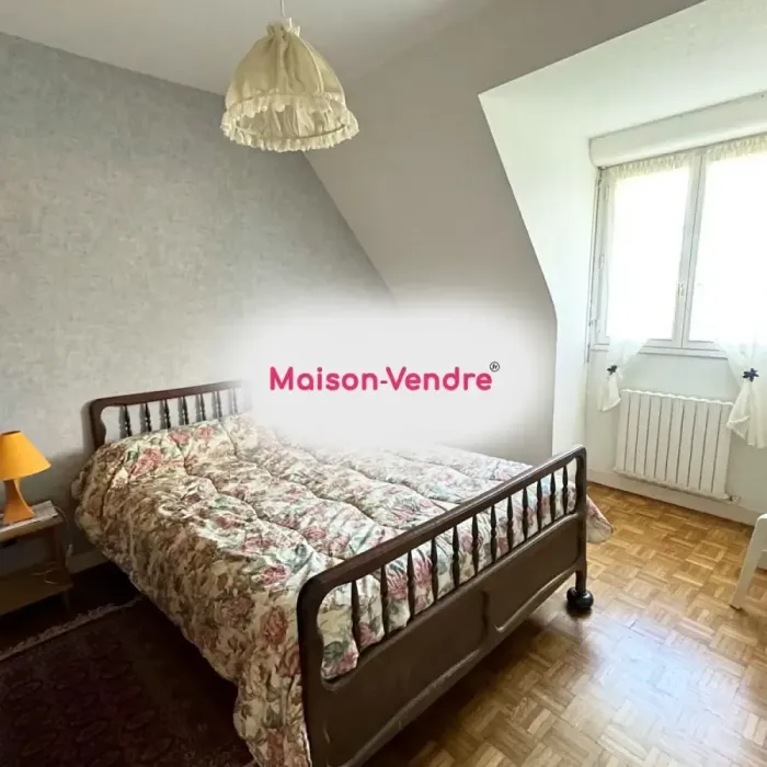 Maison 8 pièces Milizac à vendre