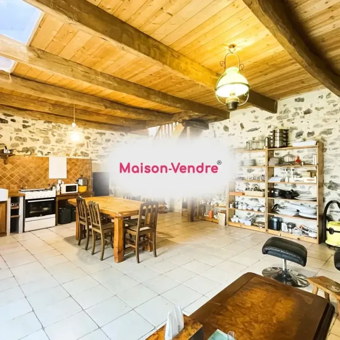 Maison 4 pièces Plomodiern à vendre