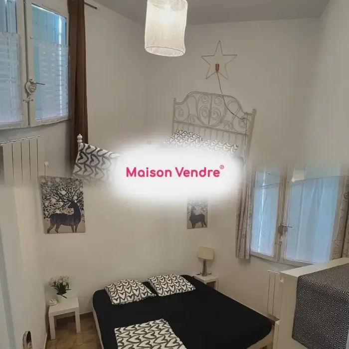 Maison 8 pièces 190 m2 Saint-Cyr-sur-Mer à vendre