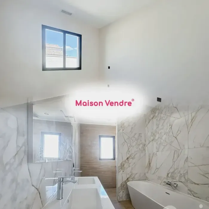 Maison 5 pièces Orange à vendre