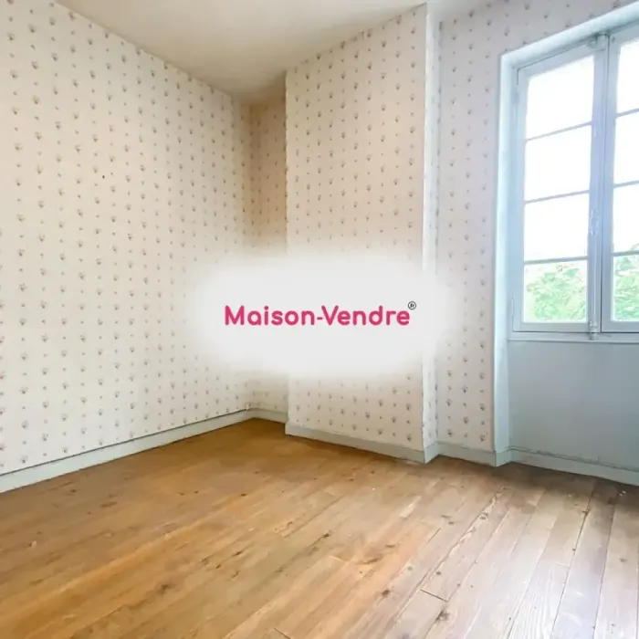 Maison 5 pièces Uchacq-et-Parentis à vendre