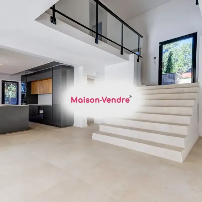 Maison 6 pièces Biot à vendre