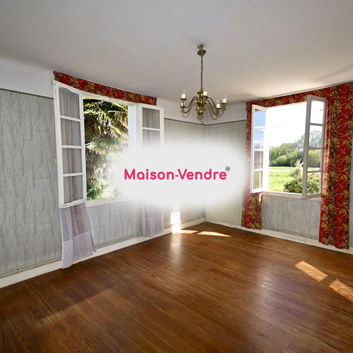 Maison 7 pièces Saint-Martin-de-Hinx à vendre