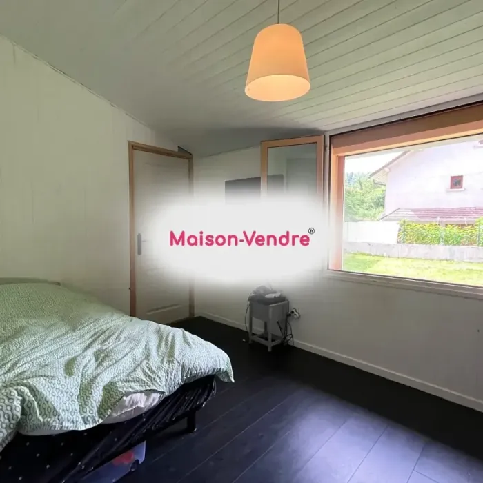 Maison 5 pièces Entre-deux-Guiers à vendre