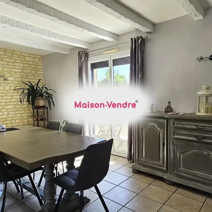 Maison 5 pièces Angliers à vendre