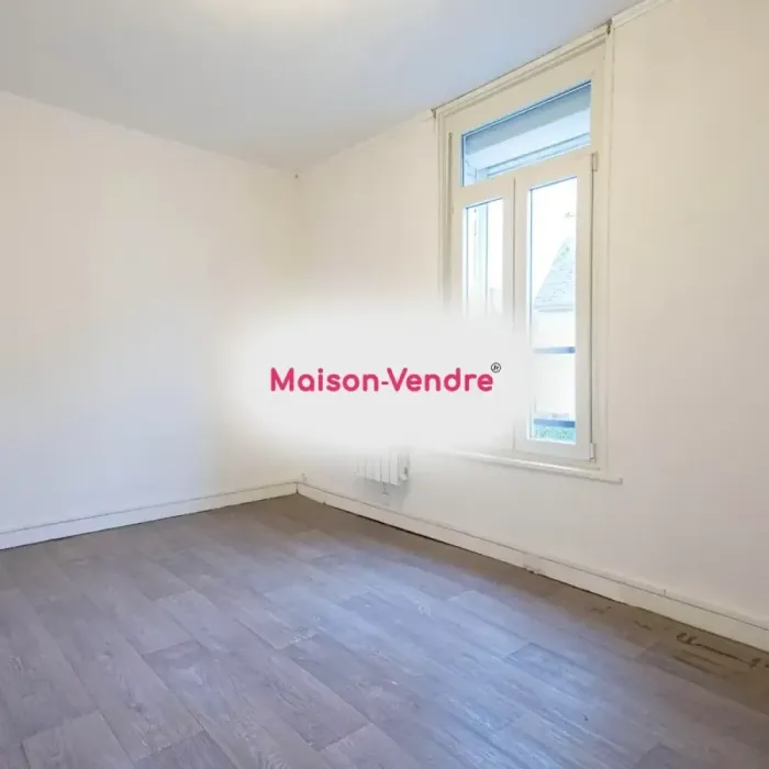 Maison 4 pièces Ferrière-la-Grande à vendre