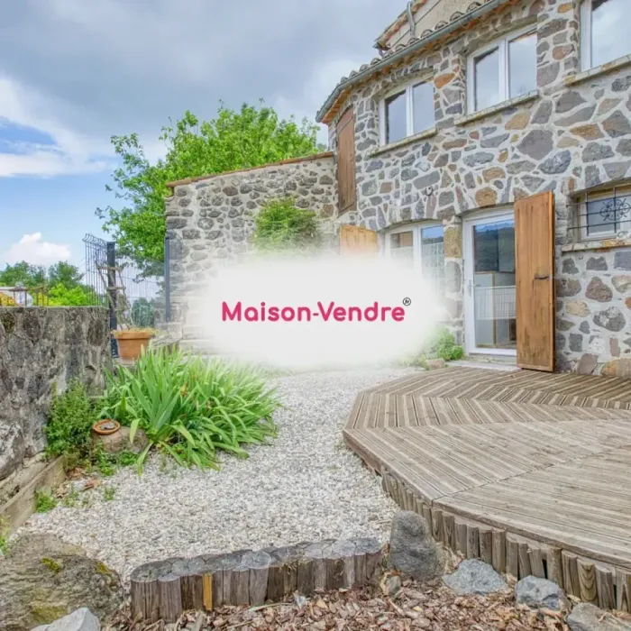 Maison 3 pièces Rochessauve à vendre