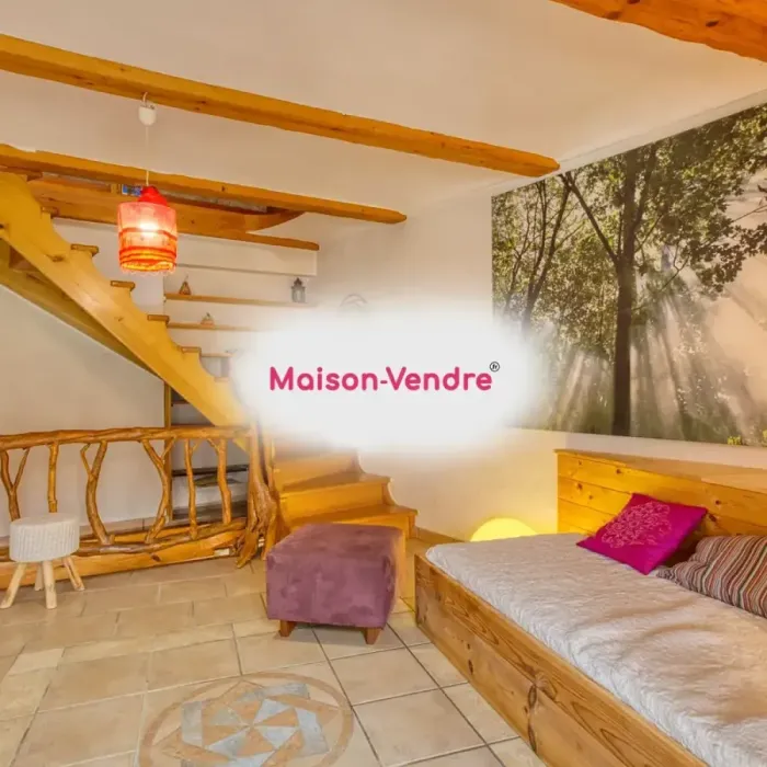 Maison 3 pièces Rochessauve à vendre