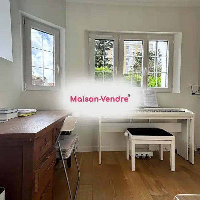 Maison 4 pièces 82,24 m2 Vitry-sur-Seine à vendre