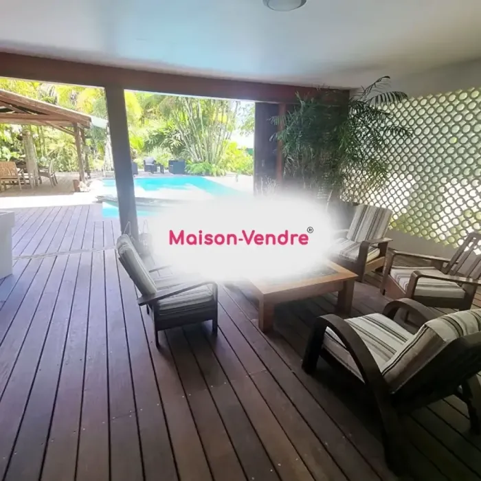 Maison 6 pièces Cayenne à vendre