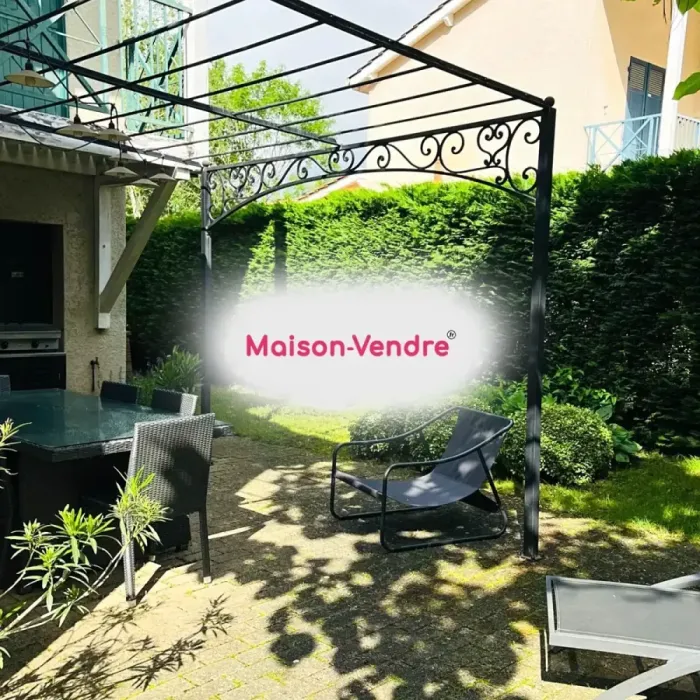 Maison à vendre 5 pièces 120 m2 Francheville