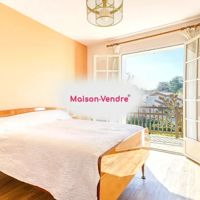 Maison 6 pièces Saint-Genis-Laval à vendre