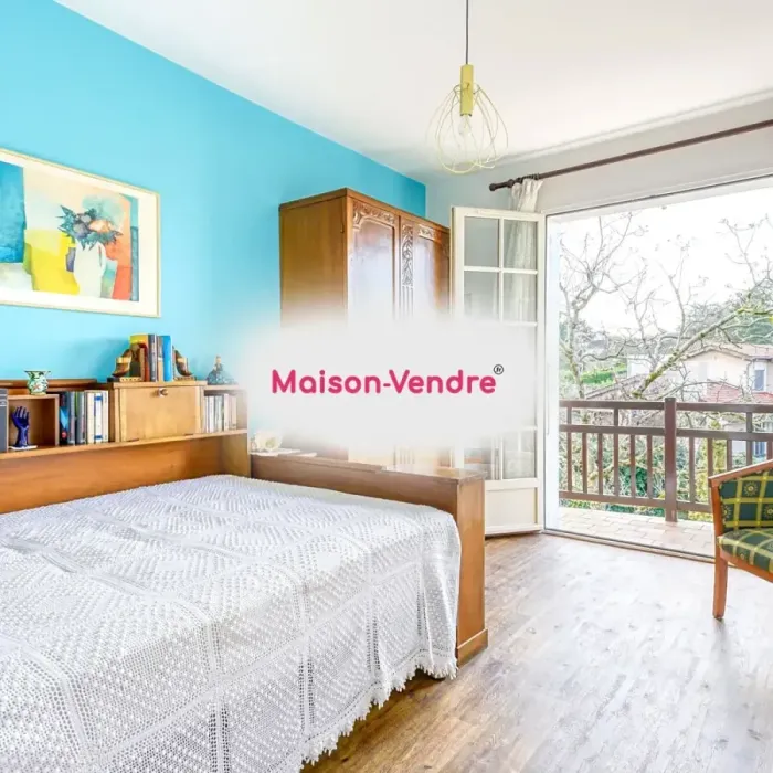 Maison 6 pièces Saint-Genis-Laval à vendre