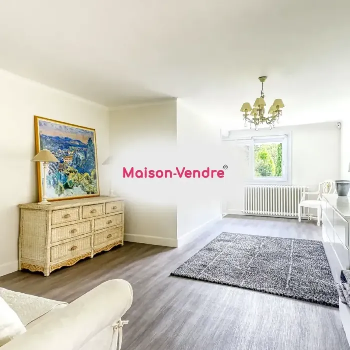 Maison 6 pièces Saint-Genis-Laval à vendre