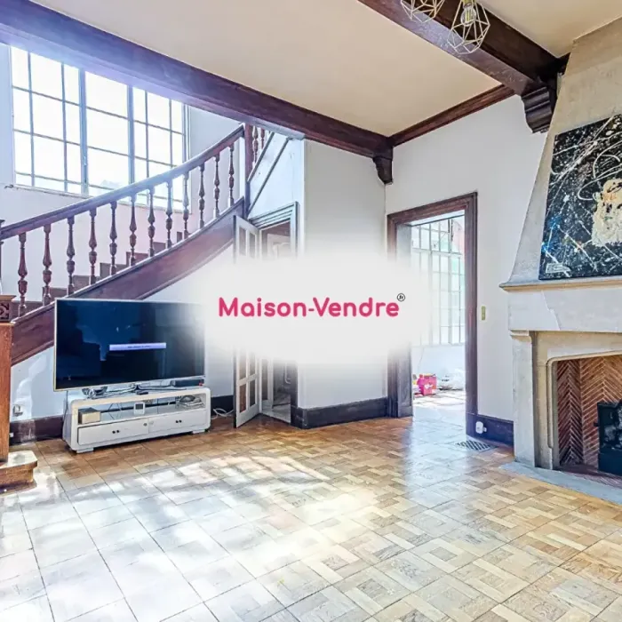 Maison 7 pièces 360 m2 Saint-Maurice à vendre