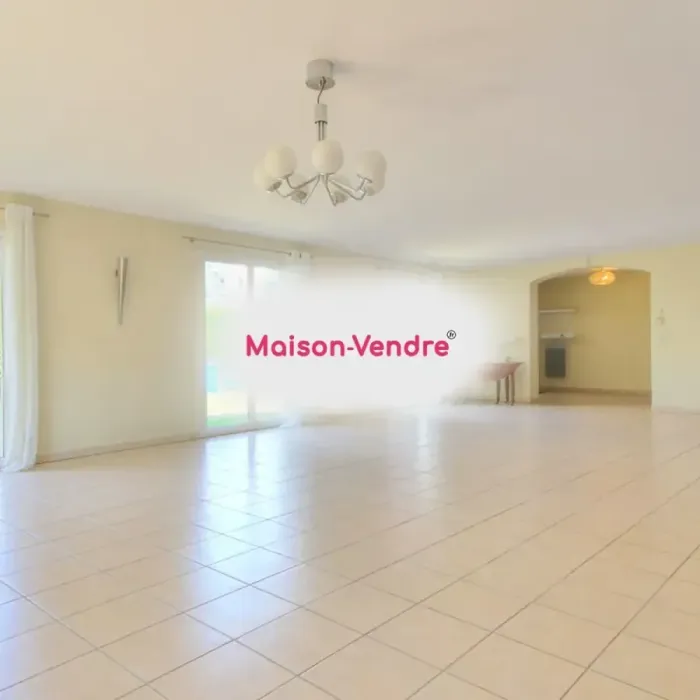 Maison 5 pièces Meyzieu à vendre