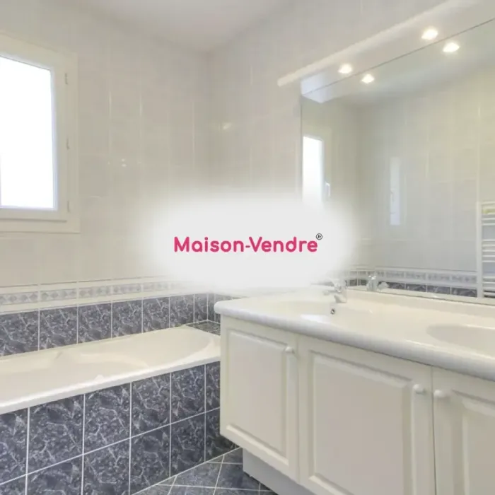 Maison 5 pièces Meyzieu à vendre