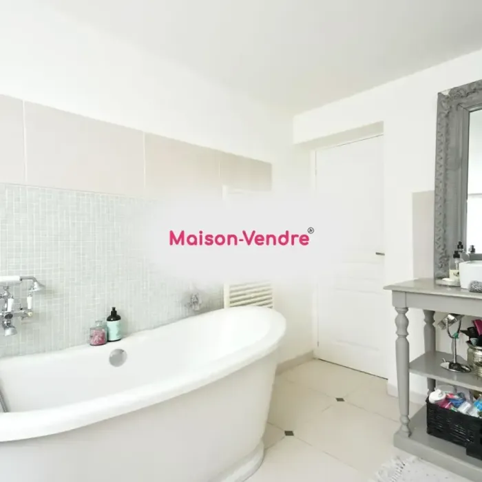 Maison 5 pièces 130 m2 Jons à vendre