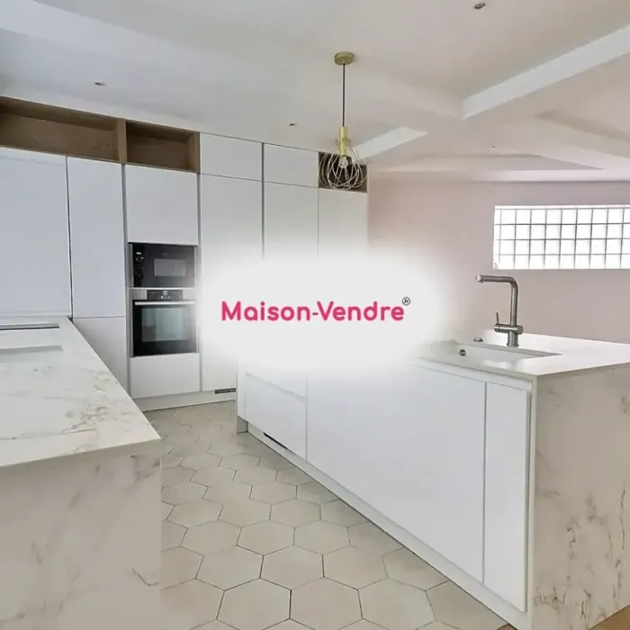 Maison 6 pièces Paris 19 à vendre