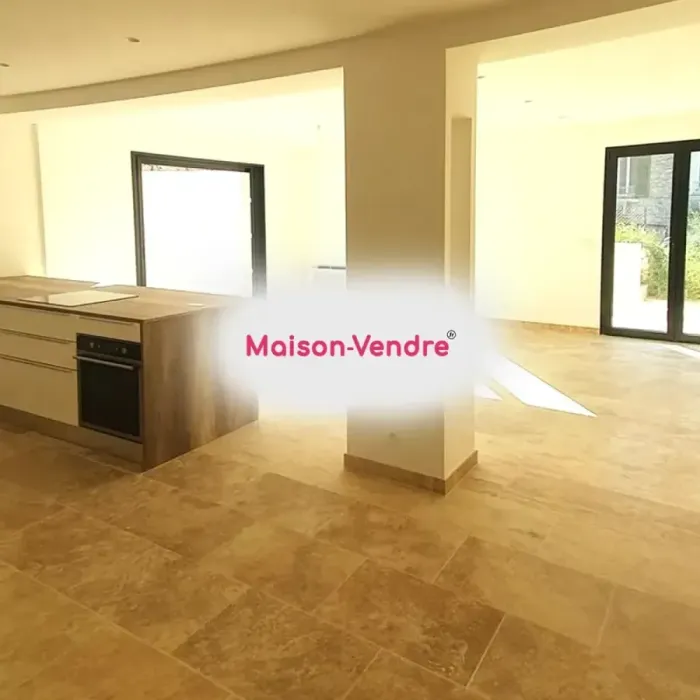 Maison 4 pièces 110 m2 Aspremont à vendre